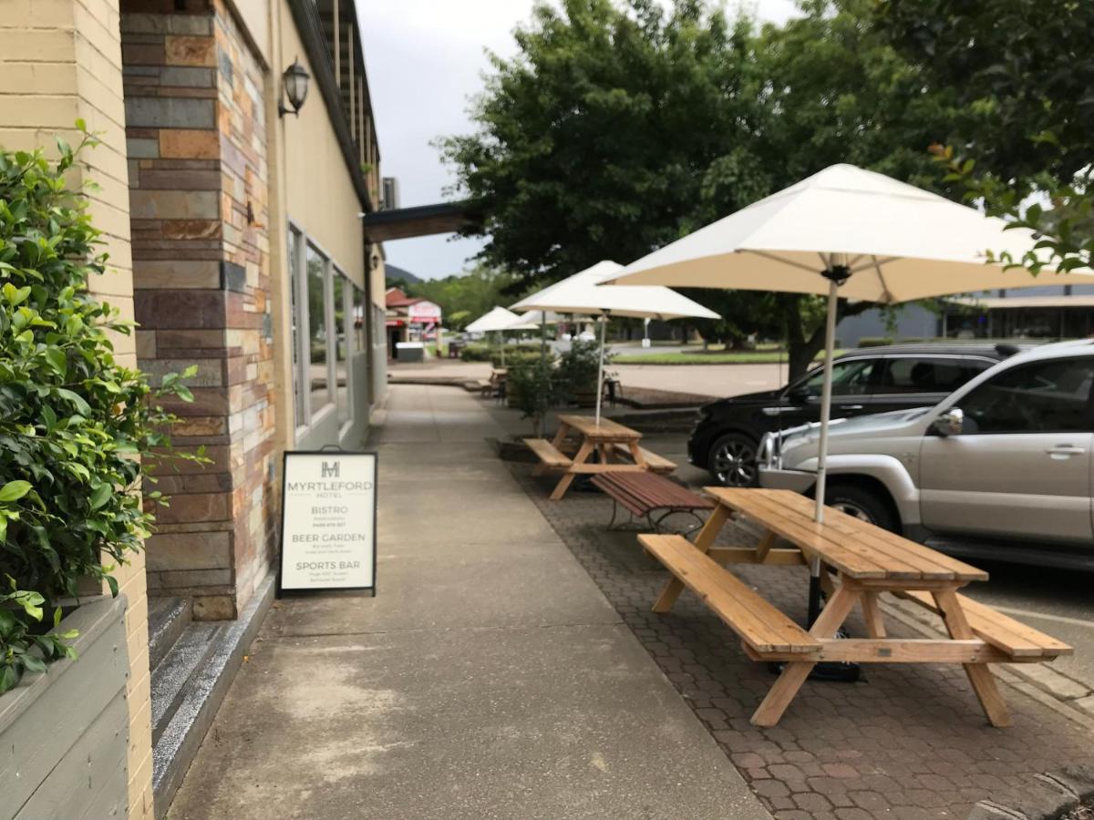 Myrtleford Hotel Exterior photo